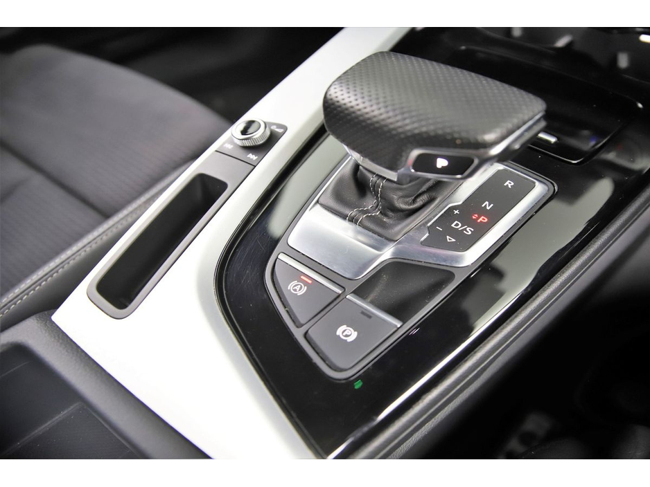 2024 Audi A4 - image 23