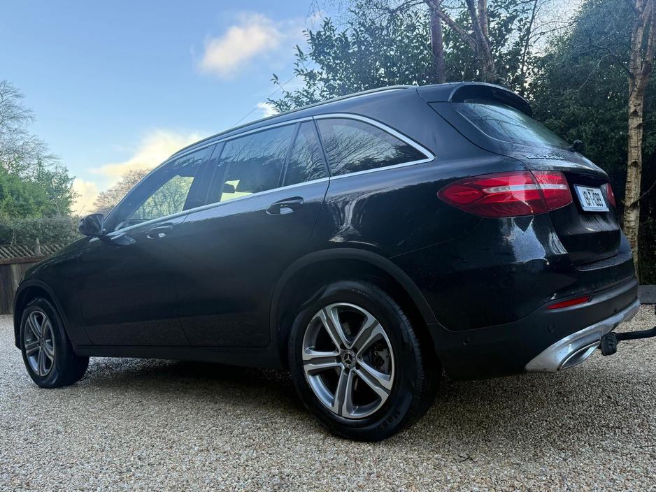 2019 Mercedes-Benz GLC Class 220 D 4MATIC *Full Mercedes Service History* €25,950