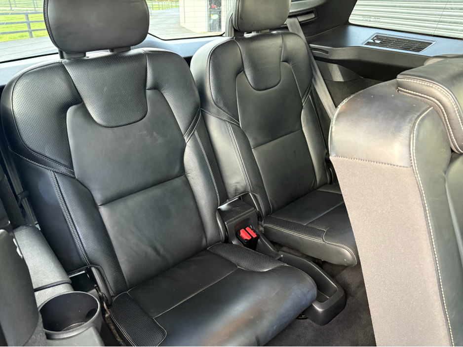 2018 Volvo XC90 2.0D R-DESIGN PRO D5 235HP €36,950