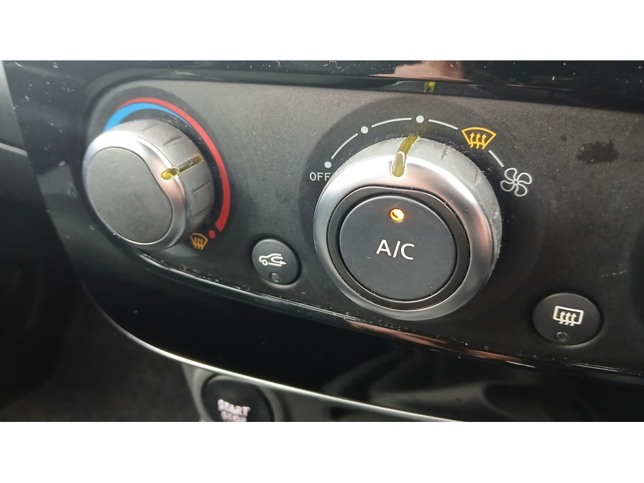 2019 Renault Clio - image 10