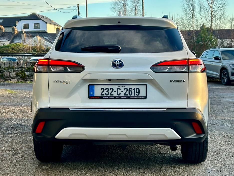 2023 Toyota Corolla Cross - image 5