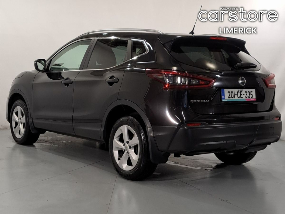 2020 Nissan Qashqai - image 5