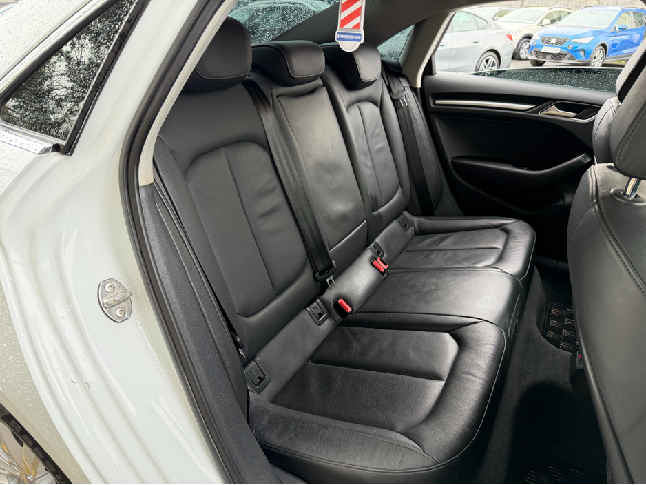 2014 Audi A3 KEYLESS ENTRY..BLACK LEATHER..2 KEYS