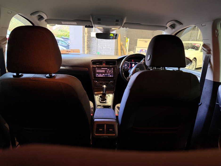 2018 Volkswagen Golf - image 22