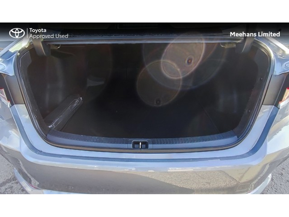 2023 Toyota Corolla COROLLA LUNA SALOON €25,450