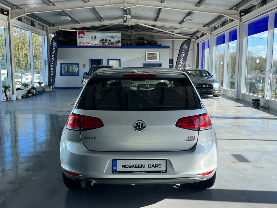 2014 Volkswagen Golf - image 6