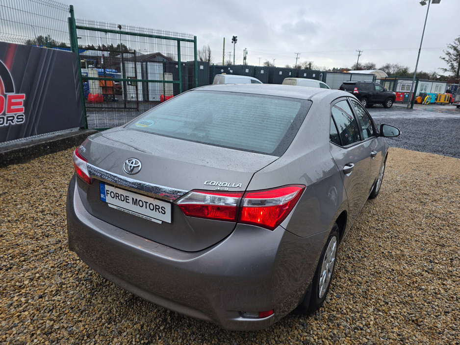 2014 Toyota Corolla D-4D 90 (1.4) Terra €7,950