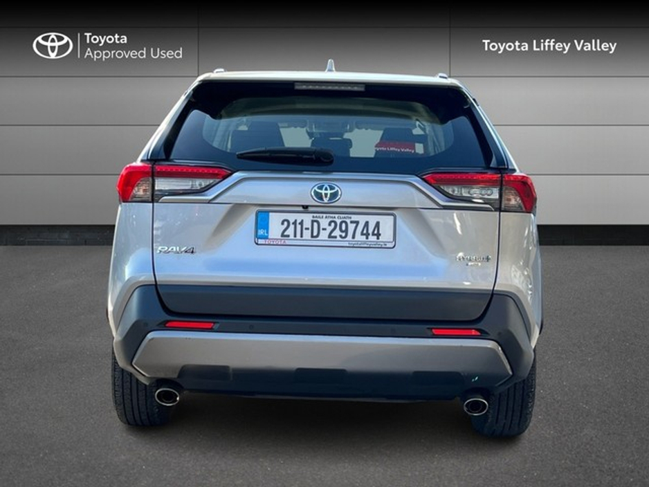 2021 Toyota Rav4 - image 4