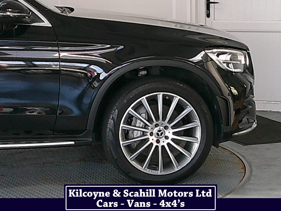 2022 Mercedes-Benz GLC Class - image 36