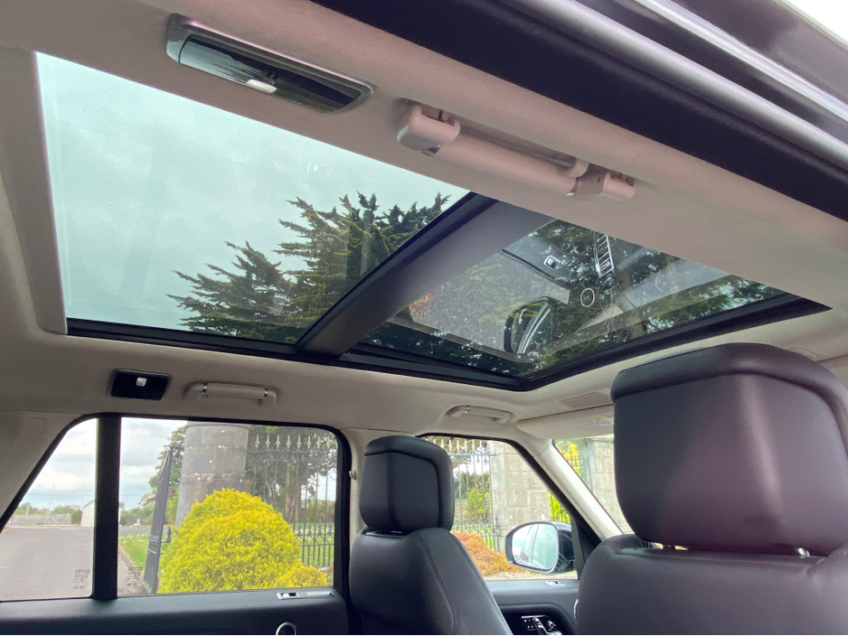 2020 Land Rover Range Rover - image 17