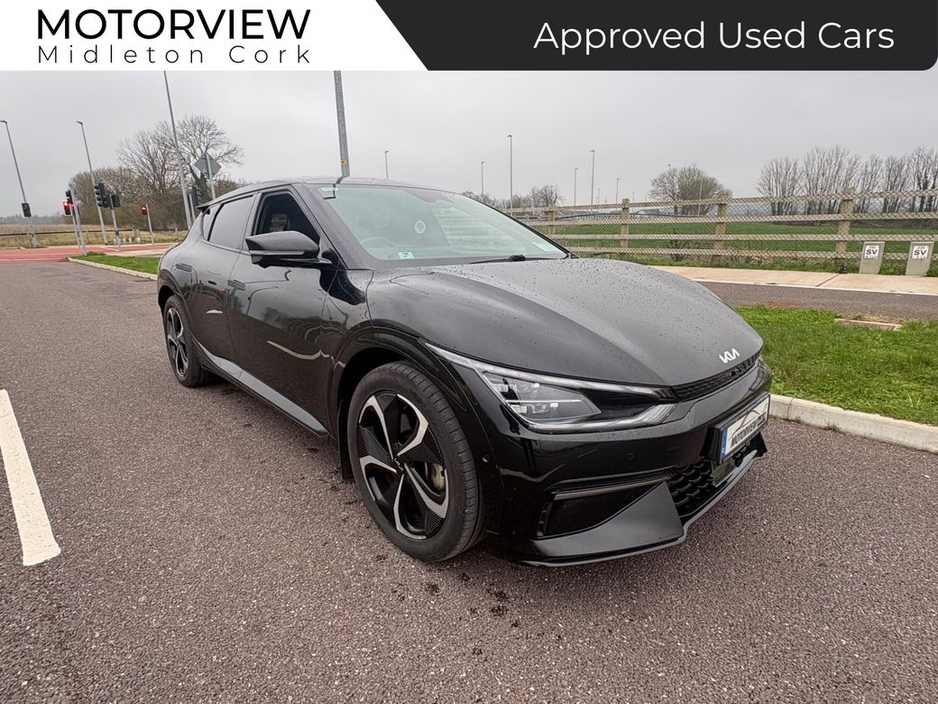 2022 Kia EV6 - image 6