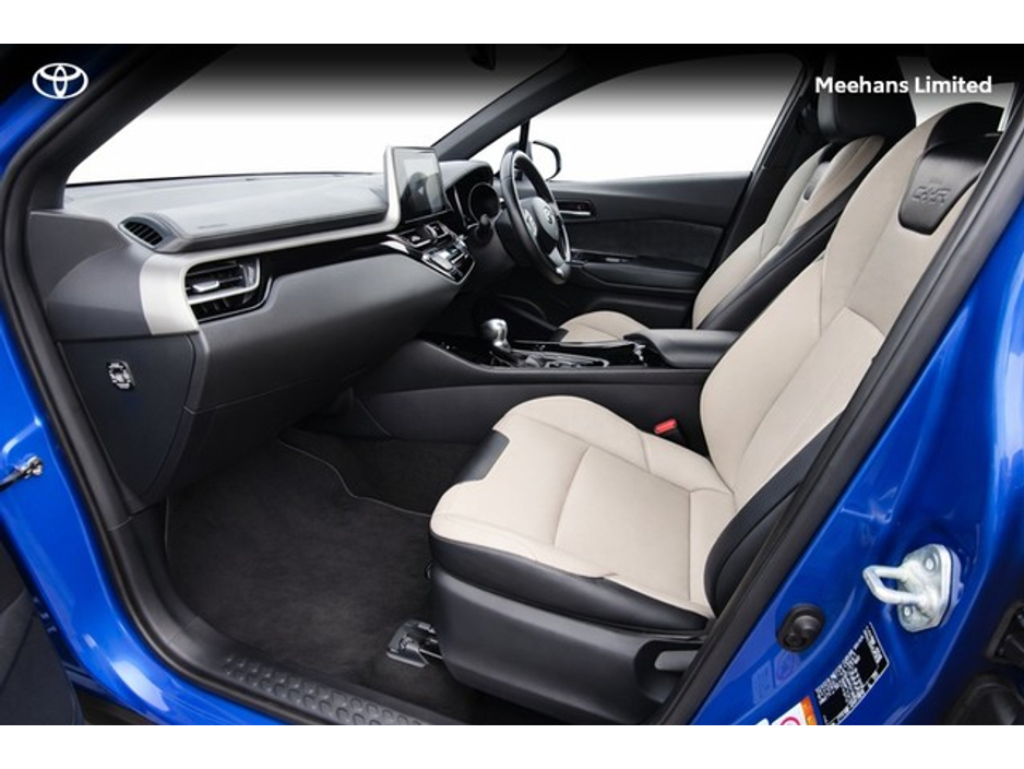 2019 Toyota C-HR - image 6