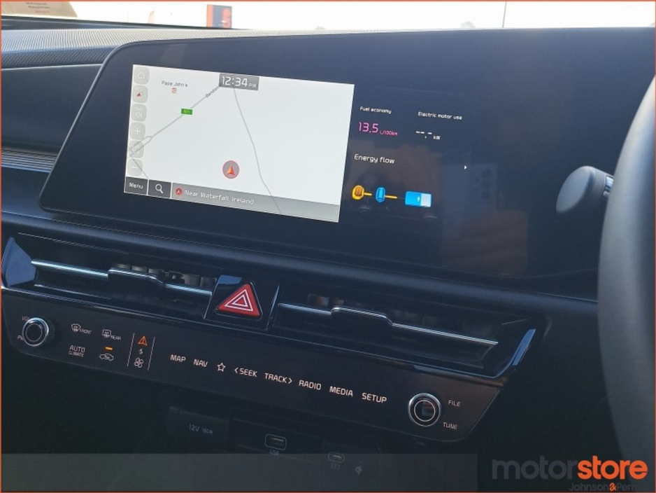 2025 Kia Niro K3 1.6 Petrol HEV (Kia Warranty / AA Membership / Bishopstown) €35,900