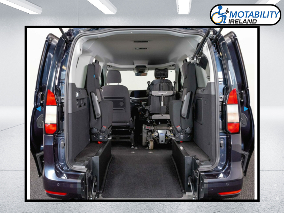 2026 Ford Tourneo Connect - image 5