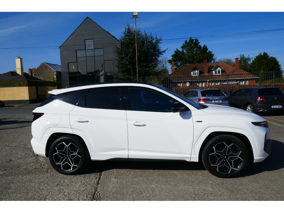 2024 Hyundai Tucson - image 3