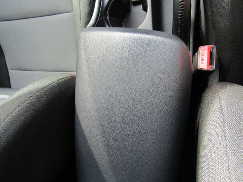 2013 Kia Ceed - image 36