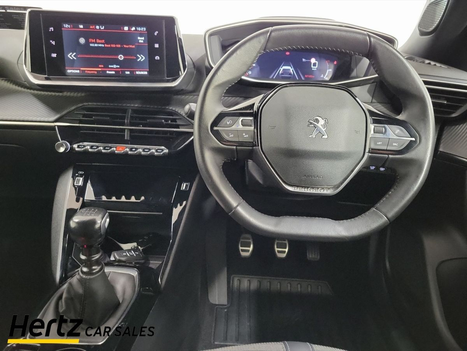 2023 Peugeot 2008 - image 14