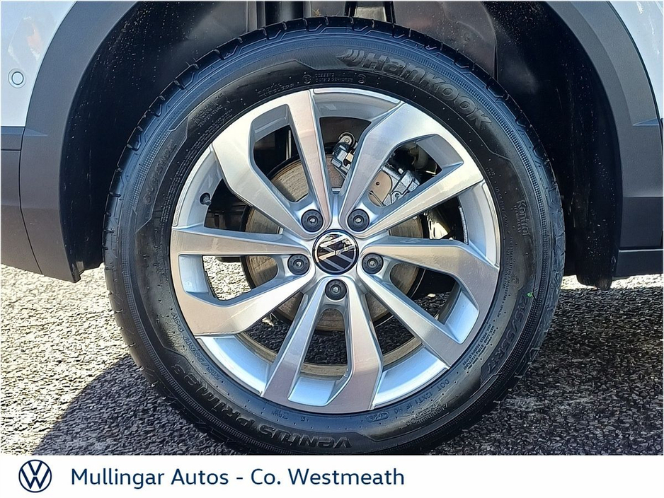 2026 Volkswagen T-Roc - image 26