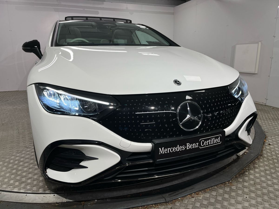 2025 Mercedes-Benz EQE 300 AMG - 21 Inch Alloys - Reversing Camera - Panoramic Sunroof - Ambient Lighting - Sat Nav - Climate Control - Heated Seats - Keyless Start - Apple CarPlay/Android Auto