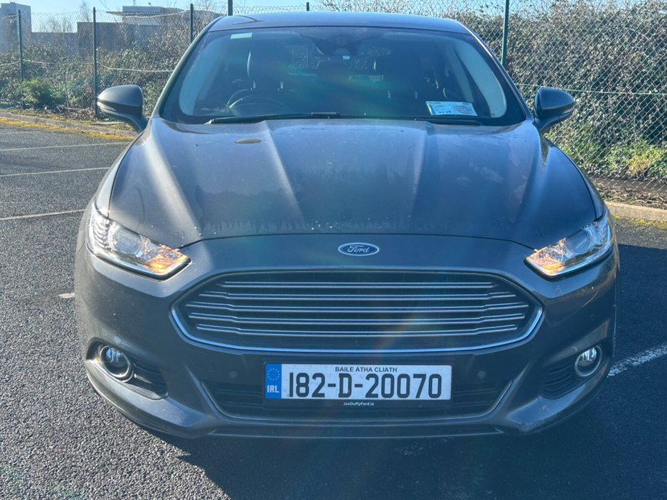 2018 Ford Mondeo - image 3