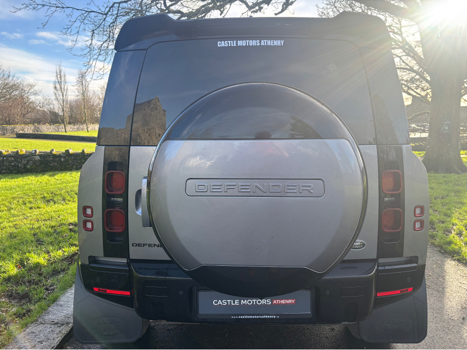 2021 Land Rover Defender HARD TOP D MHEV 3 Seater Commerical €47995 + VAT €58,995