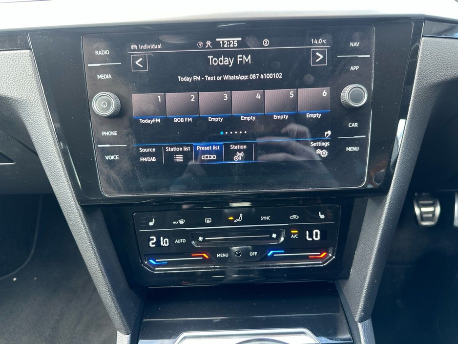 2023 Volkswagen Arteon - image 9