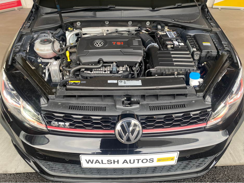 2018 Volkswagen Golf - image 22