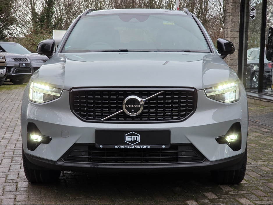 2023 Volvo XC40 RECHARGE T6 PLUS DARK AWD 350 BHP PHEV FINANCE ARRANGED. SIMI. AA APPROVED €35,950