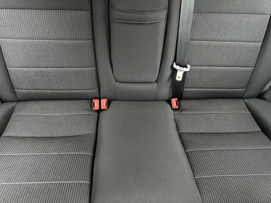 2011 Ford Focus - image 16