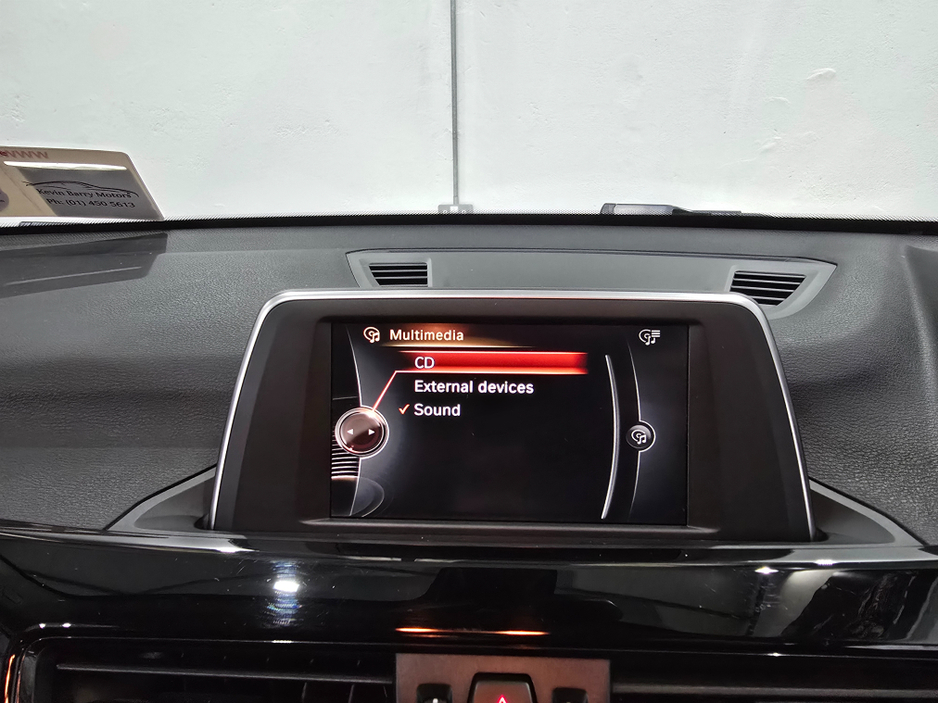 2017 BMW X1 - image 18