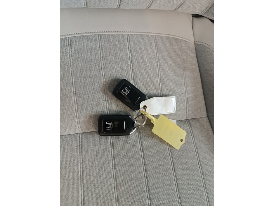 2021 Honda Jazz - image 18