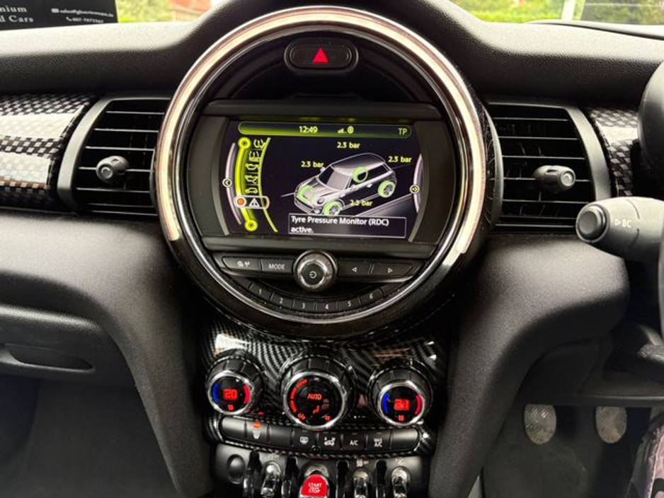 2015 MINI Hatch 2.0 S - MASSIVE SERVICE HISTORY €14,950