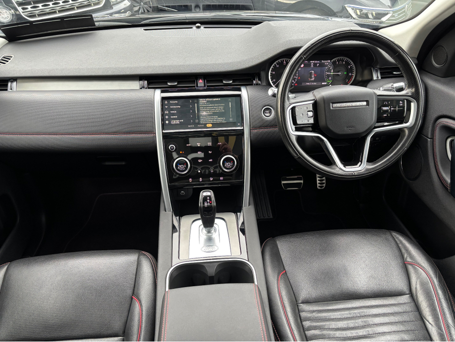 2022 Land Rover Discovery Sport 1.5 Hybrid R-Dynamic SE €34,900