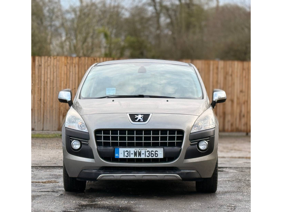 2013 Peugeot 3008 - image 8