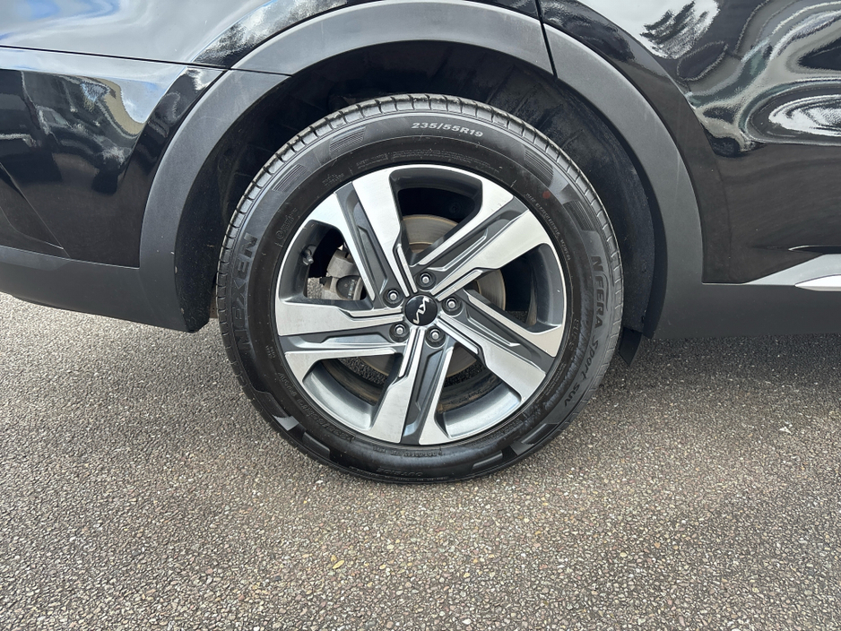 2022 Kia Sorento - image 4