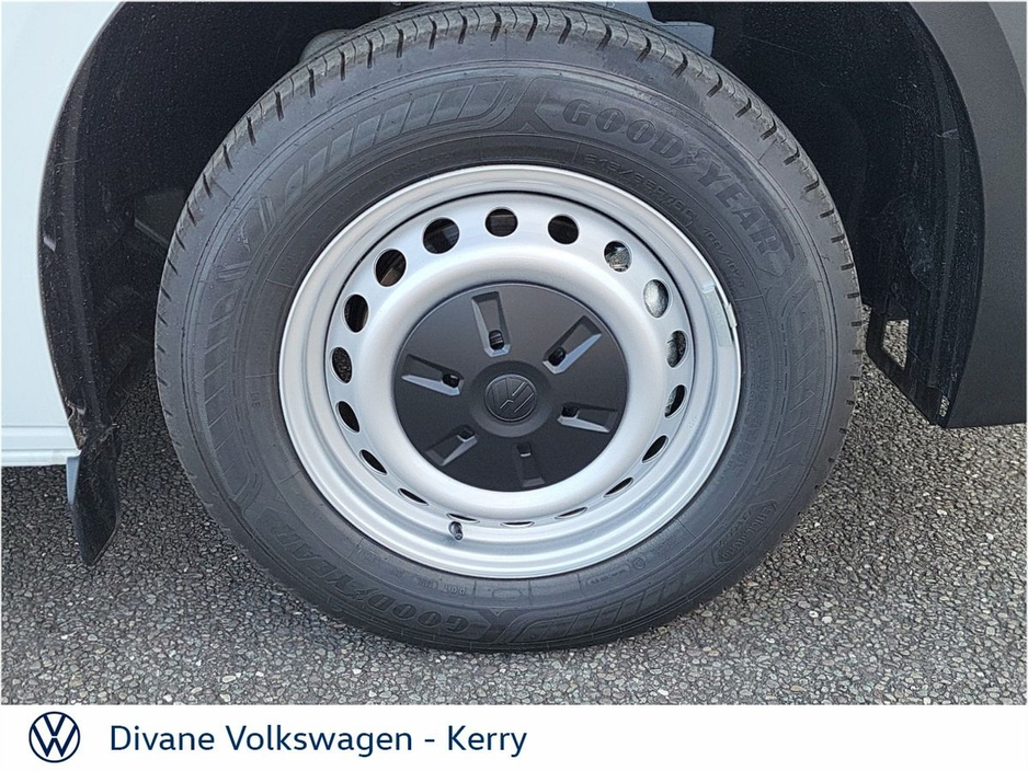 2026 Volkswagen Transporter TRENDLINE 2.0 TDI LWB 150BHP €31,500