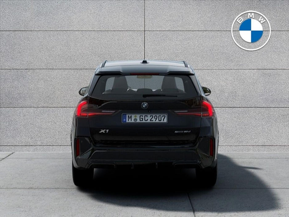 2026 BMW X1 - image 3