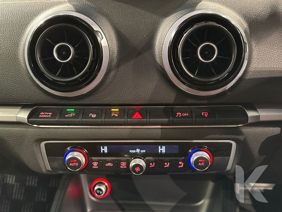 2016 Audi A3 - image 25