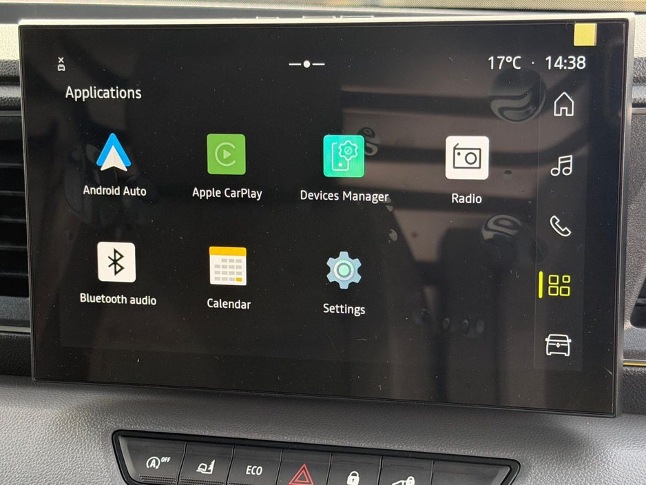 2026 Renault Master - image 7