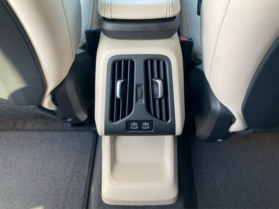 2025 BMW iX1 - image 27