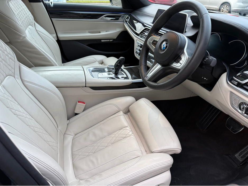 2018 BMW 7 Series 730D M SPORT FSH AUTO Huge Spec €26,950