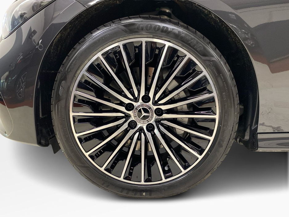 2026 Mercedes-Benz CLE - image 7