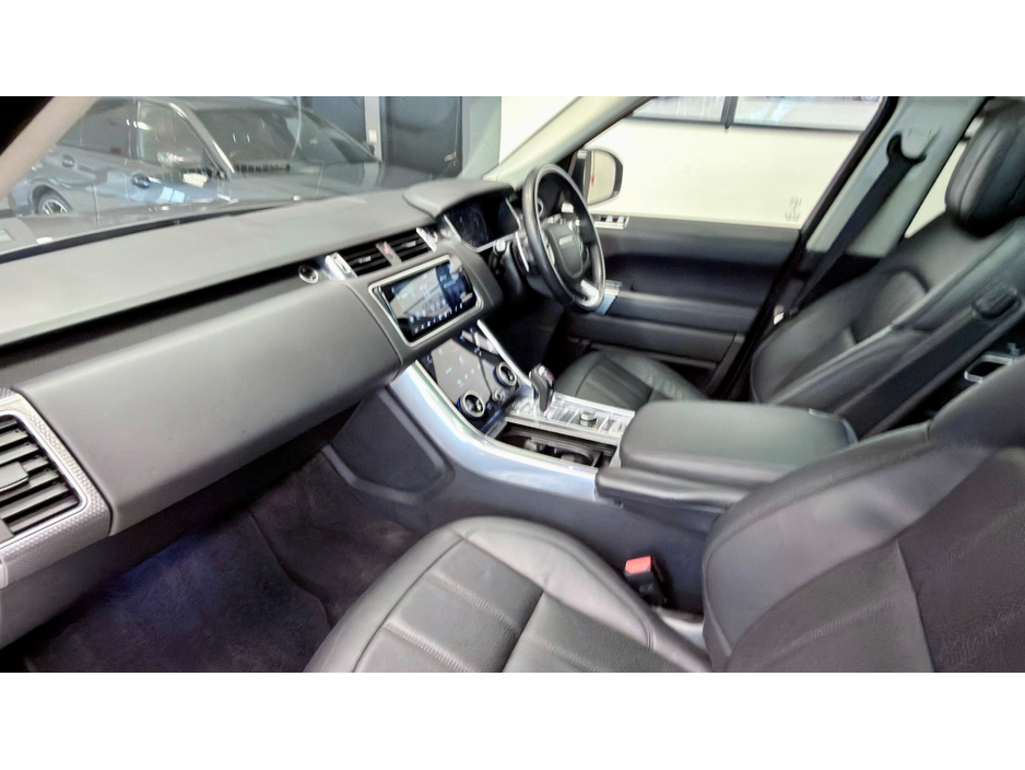 2020 Land Rover Range Rover Sport - image 20