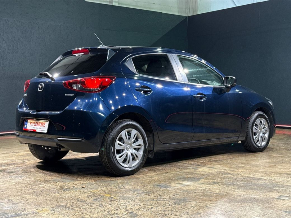 2021 Mazda Mazda2 - image 3