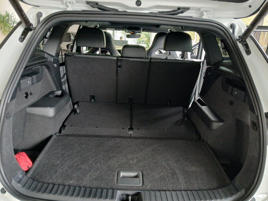 2025 Volkswagen Tayron R-LINE 2.0 TDI 150HP DSG, WHITE, 2KM. €67,750