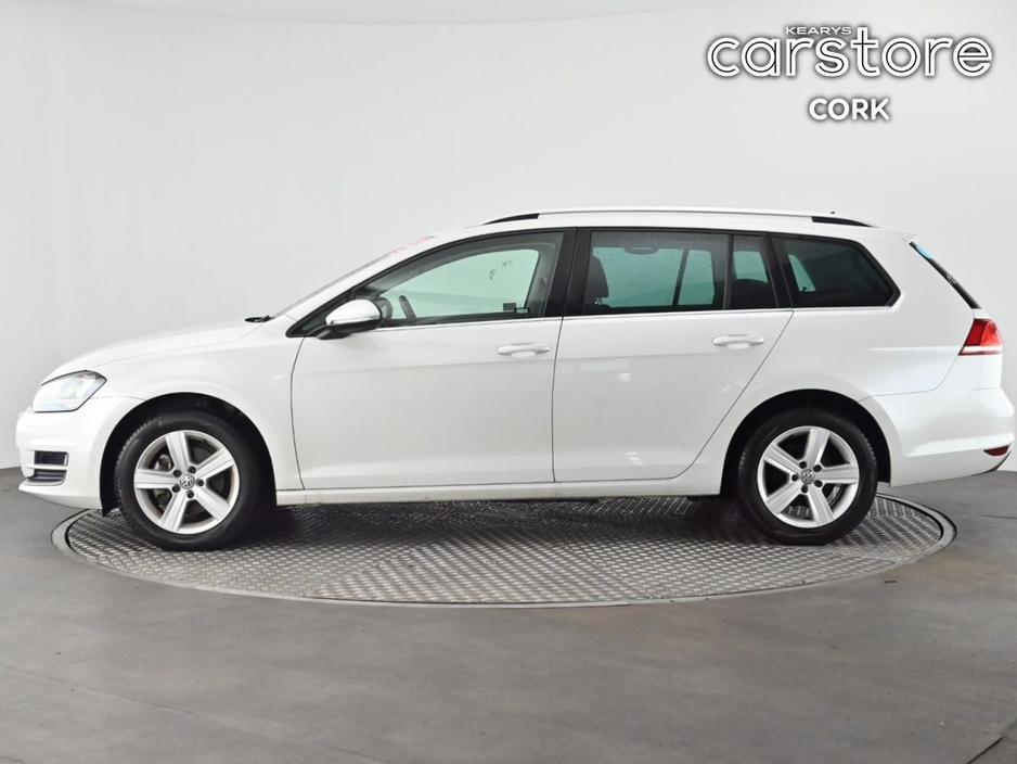 2016 Volkswagen Golf - image 6