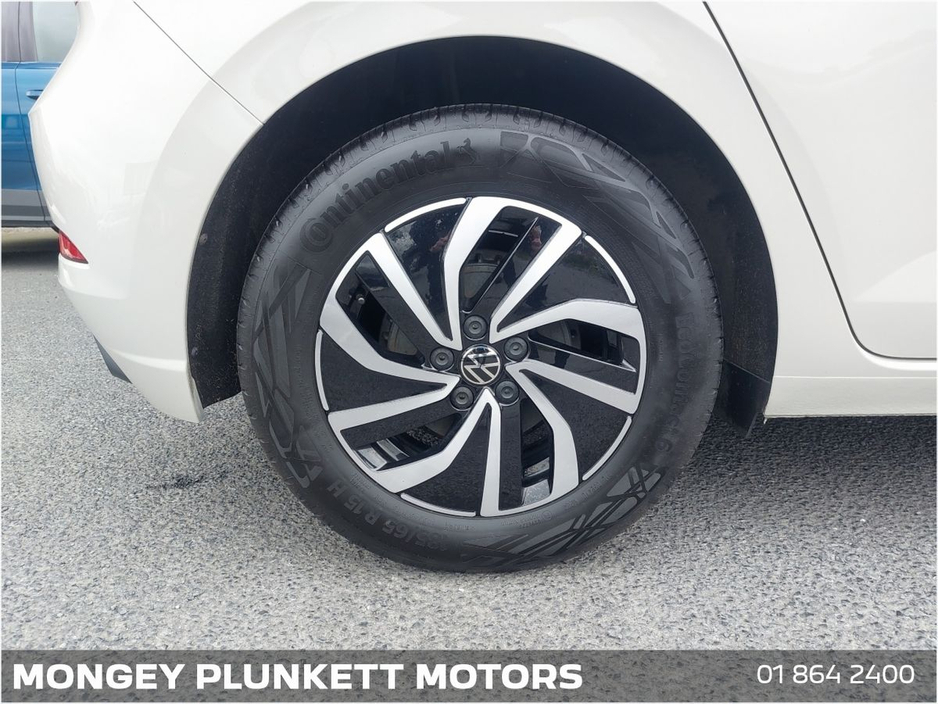 2024 Volkswagen Polo - image 10