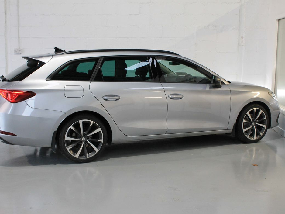 2021 SEAT Leon - image 5