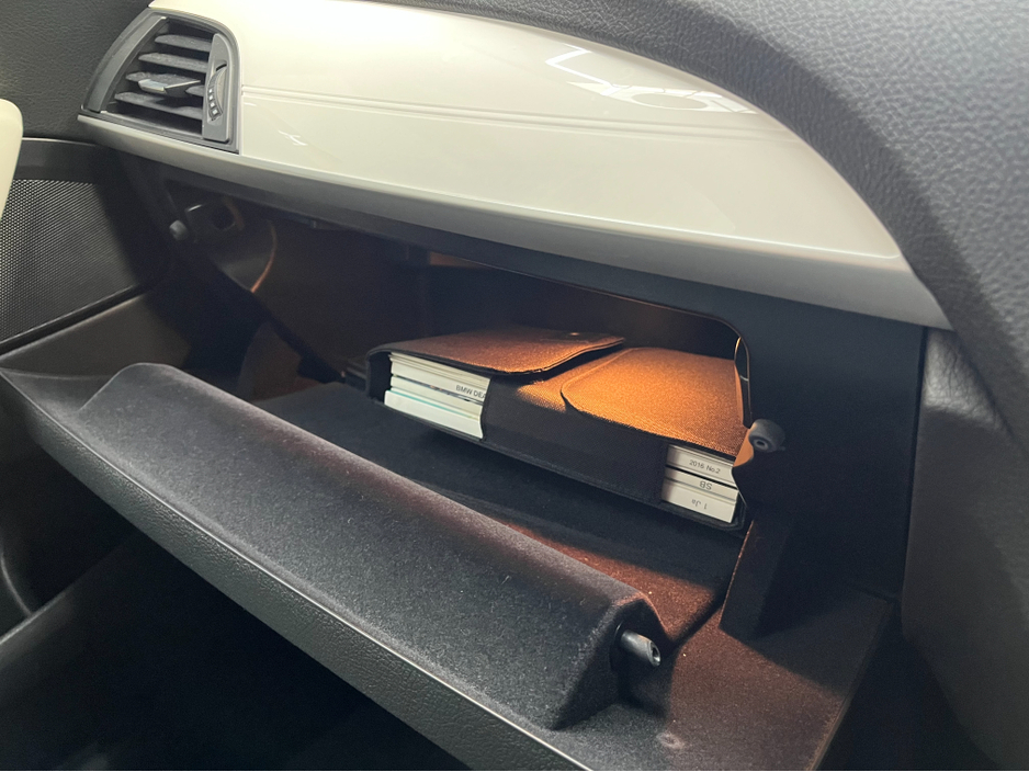 2016 BMW 1 Series - image 15