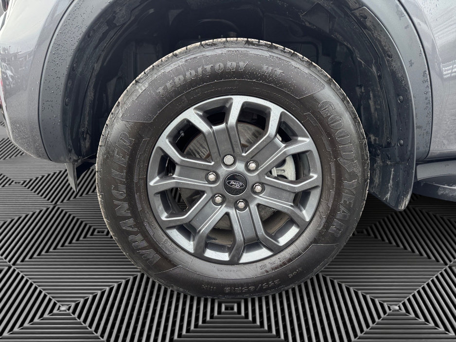 2025 Ford Ranger - image 10